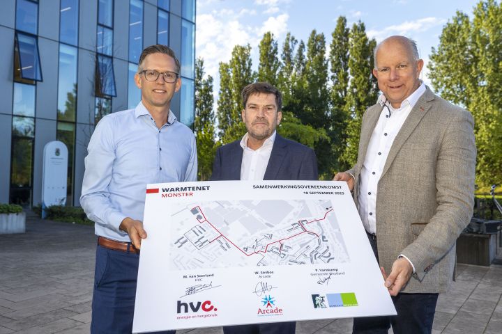 Samenwerkingsovereenkomst Warmtenet Monster getekend