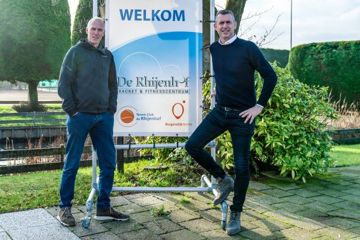 De Rhijenhof in nieuwe handen