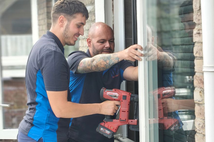 300 woningen energiezuiniger en minder tocht door FIXbrigade Westland